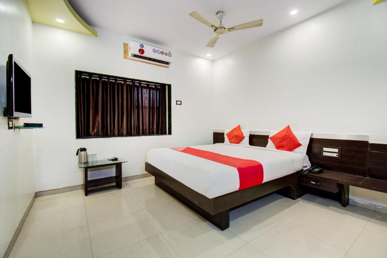 Oyo 11548 Hotel Mrunal Palace Aurangabad  Zewnętrze zdjęcie