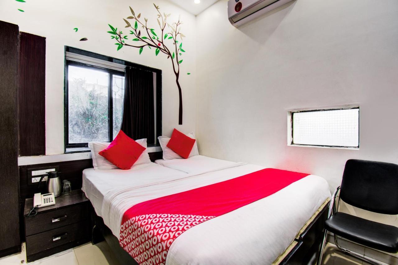 Oyo 11548 Hotel Mrunal Palace Aurangabad  Zewnętrze zdjęcie