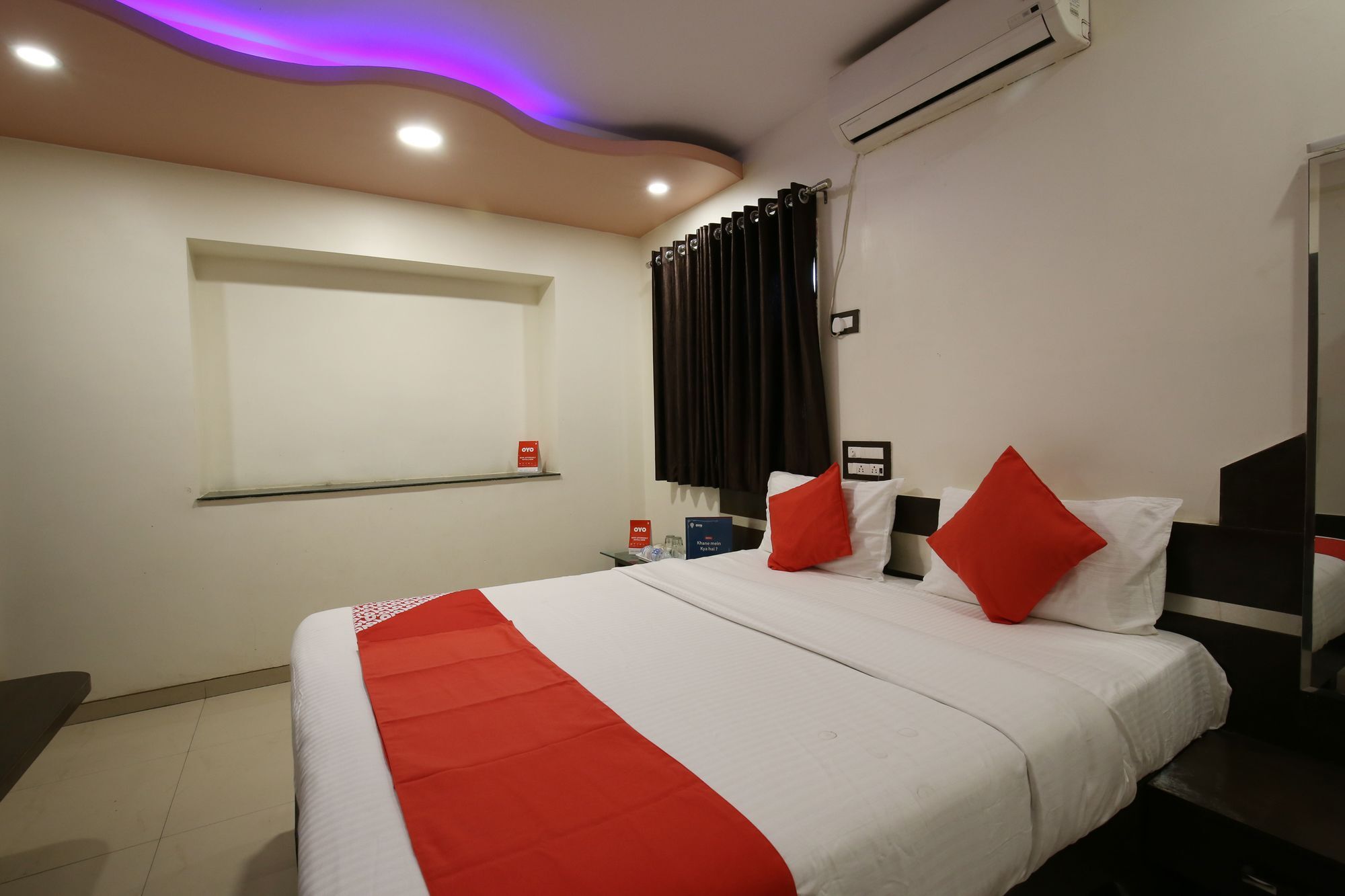 Oyo 11548 Hotel Mrunal Palace Aurangabad  Zewnętrze zdjęcie