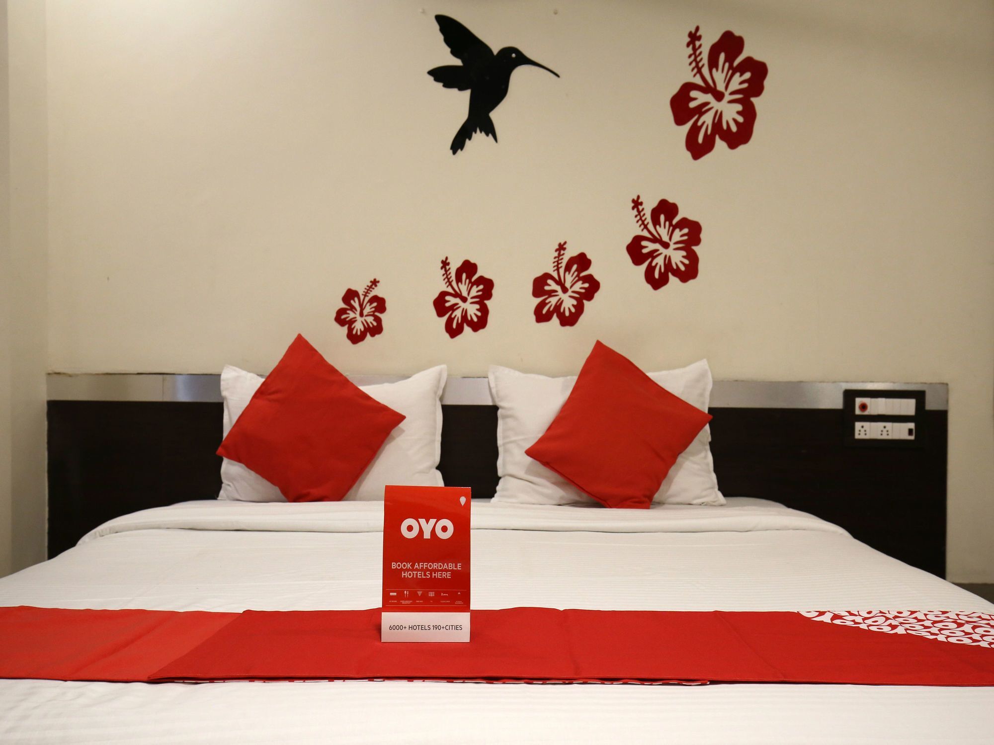 Oyo 11548 Hotel Mrunal Palace Aurangabad  Zewnętrze zdjęcie