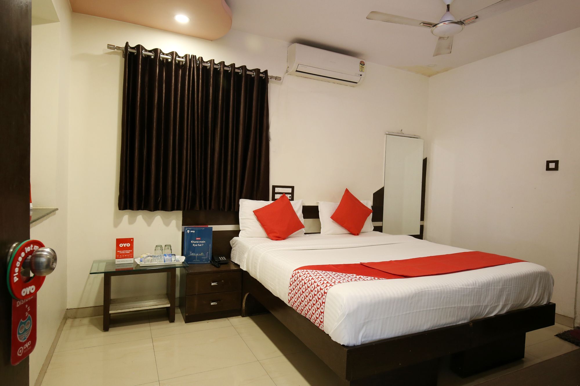Oyo 11548 Hotel Mrunal Palace Aurangabad  Zewnętrze zdjęcie